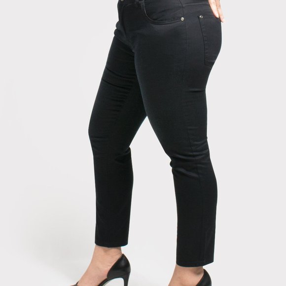 OLGYN Women's Slim Fit Black Plus Size Denim Pant - Picture 3 of 5
